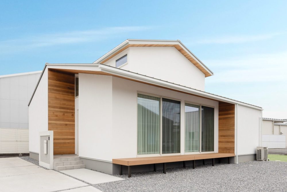 三重県の工務店ハウスクラフトが建てる注文住宅平屋ベースの2階建て